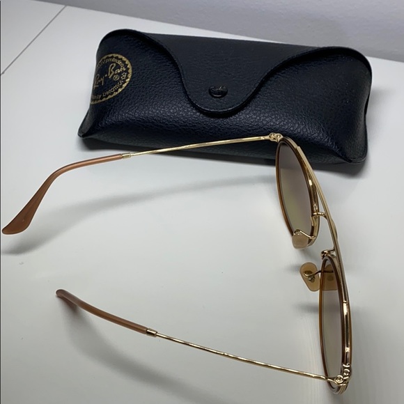 Excellent condition Ray-Ban sunglasses ?aviator main image 16